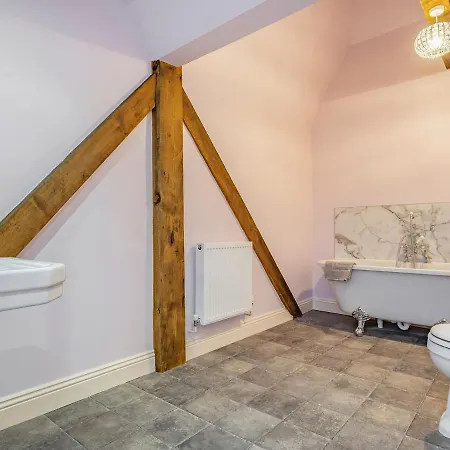 Holiday home Elm Lodge *